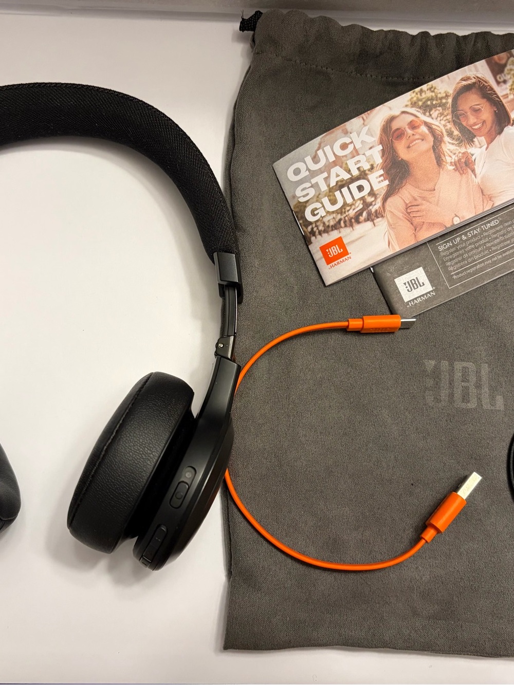 JBL Live 675NC Wireless On-Ear Headphones Black - Brand New No Box COMPLETE